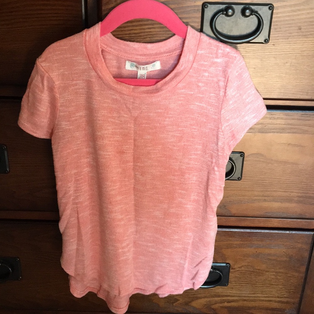 ❗️5 for $25❗️🦄 Girls soft hi low T shirt